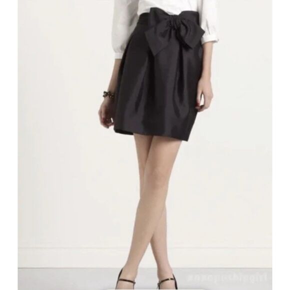 Kate Spade Black 100% Silk Full Mini Skirt with Bow Evening Holiday Party, Sz 4 - Picture 1 of 9